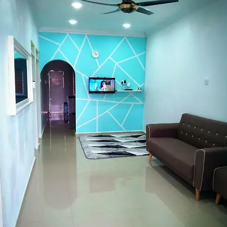 Azure Sky Homestay Kuala Selangor Exterior photo